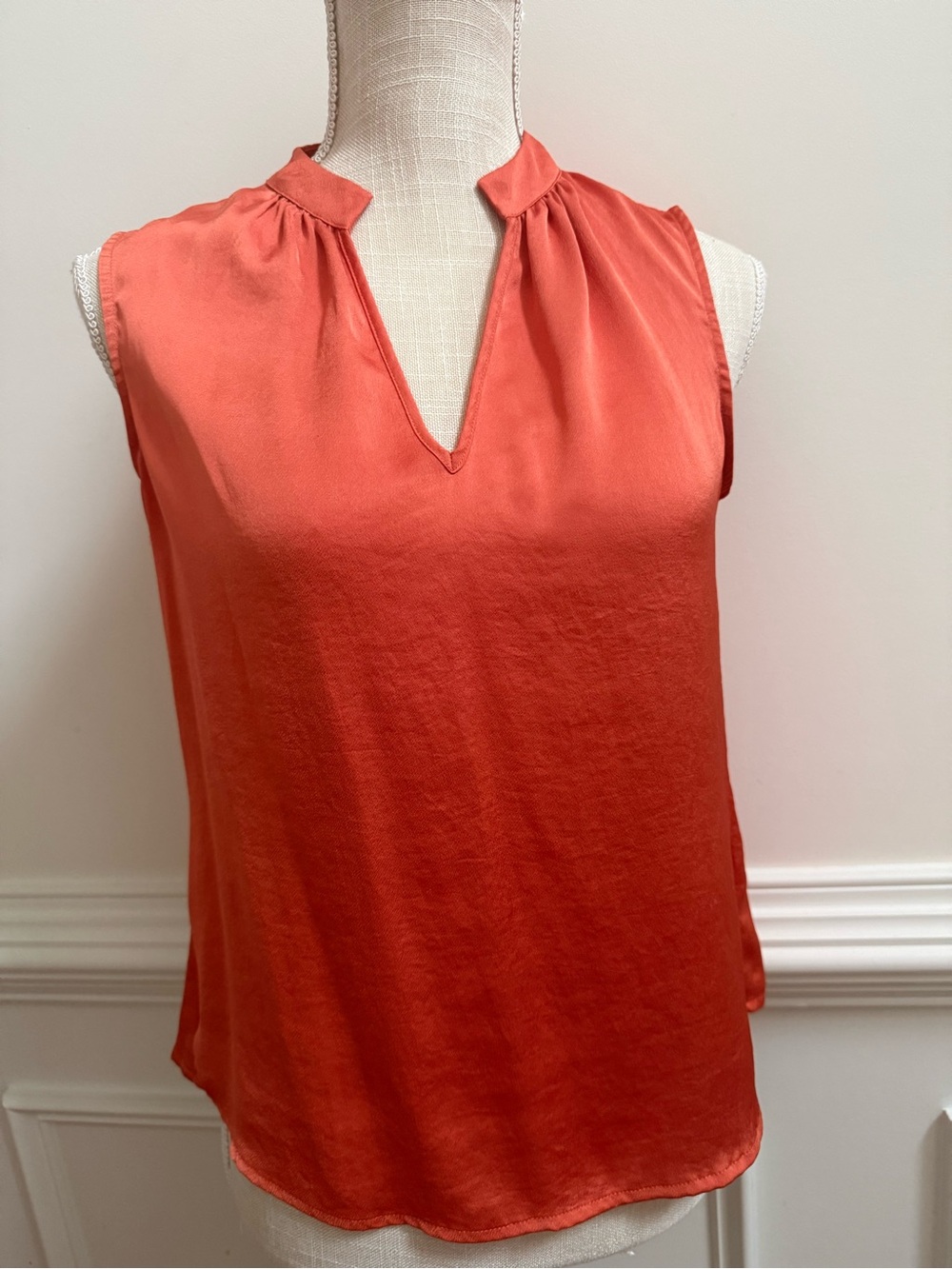 Kasper Sleeveless Blouse